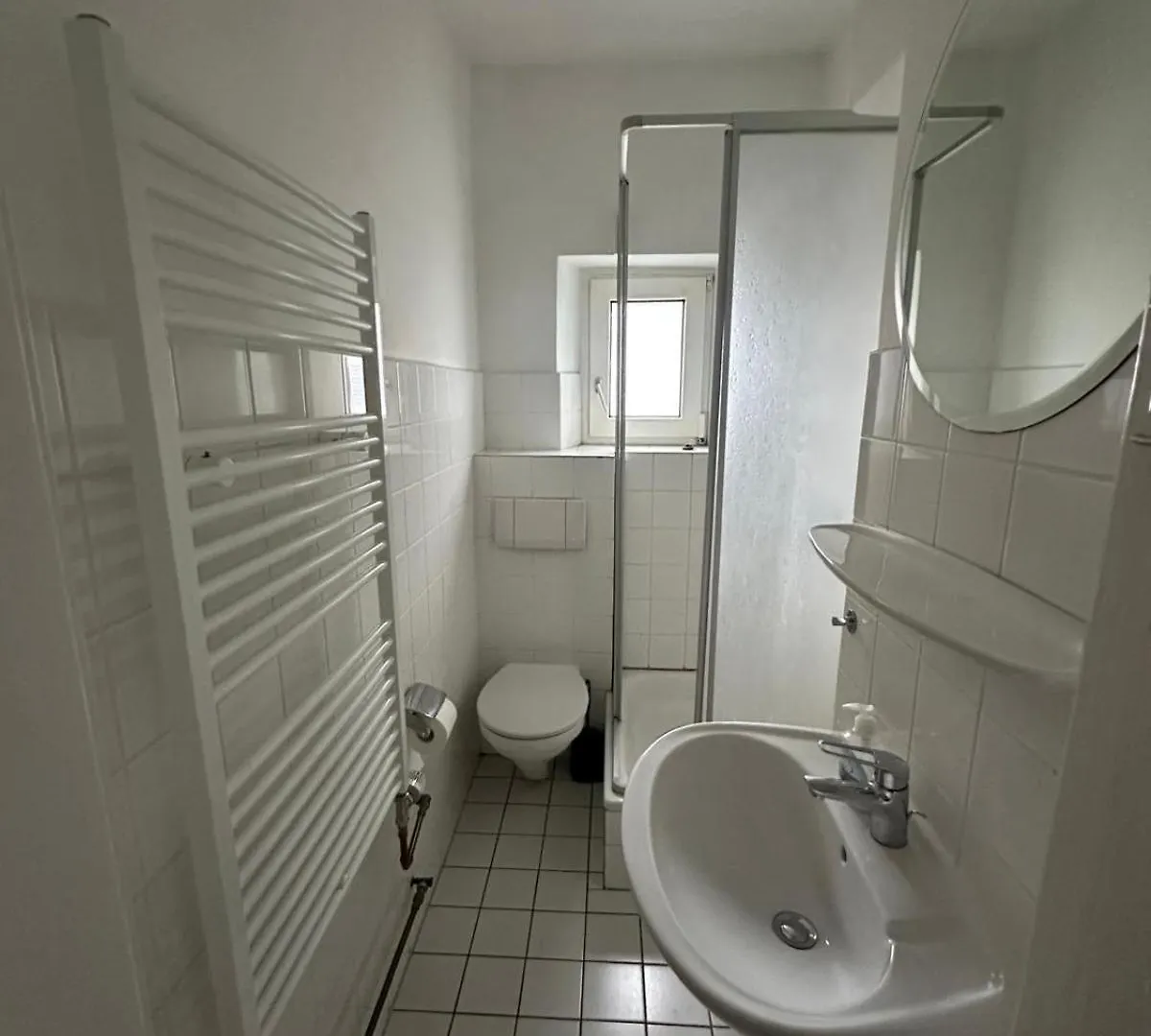 Ruhige 3-Zimmerwohnung Im Norden Bremens Fuer Monteure Und Geschaeftsreisende Pm 29 Og Tyskland